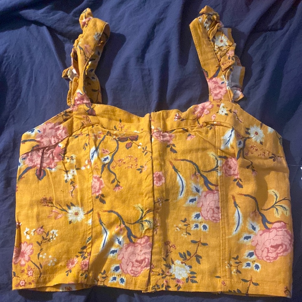Floral tank